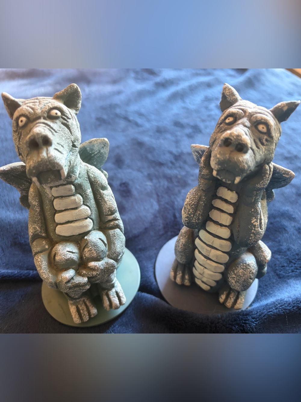 Set of 2 dragon incense burners